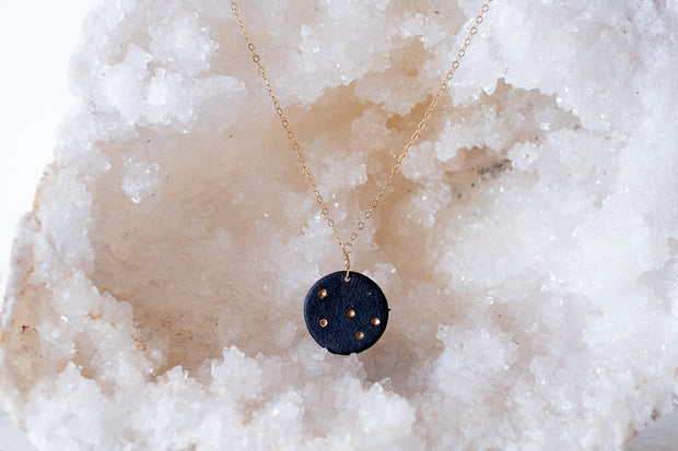 Black Porcelain and 18k Gold Necklace - Cassiopeia