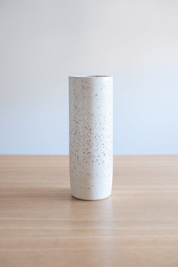 Tall Limited Vase in Quartz Speckled
